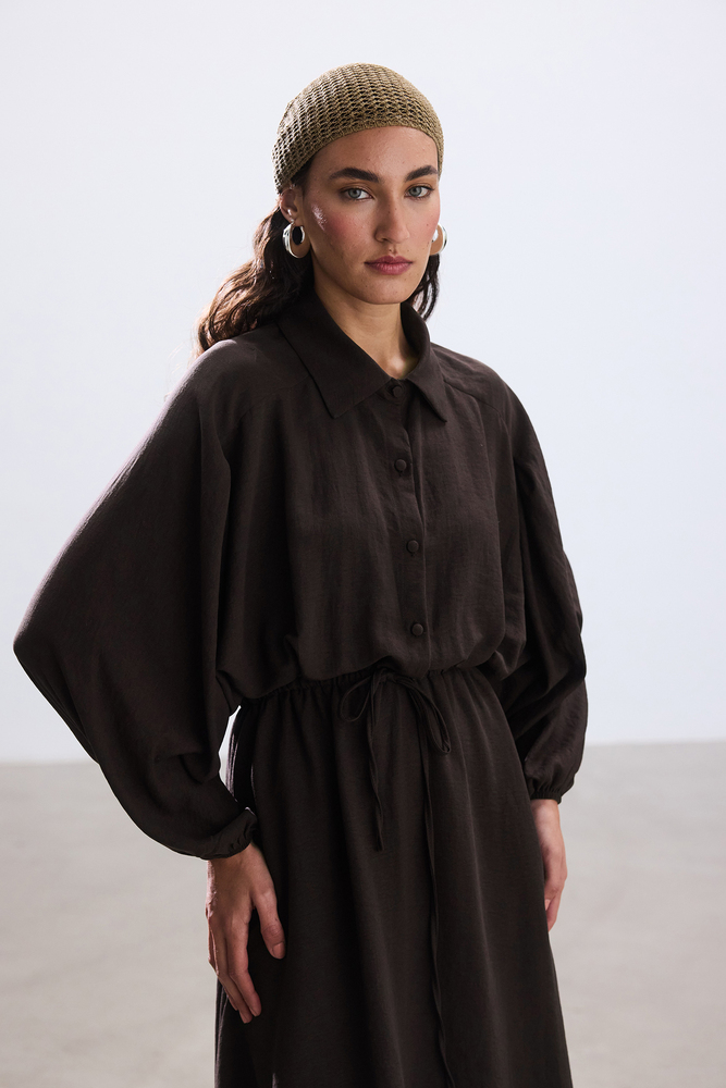 BE BLUE - ACI KAHVE BELİ BÜZGÜLÜ ELBİSE