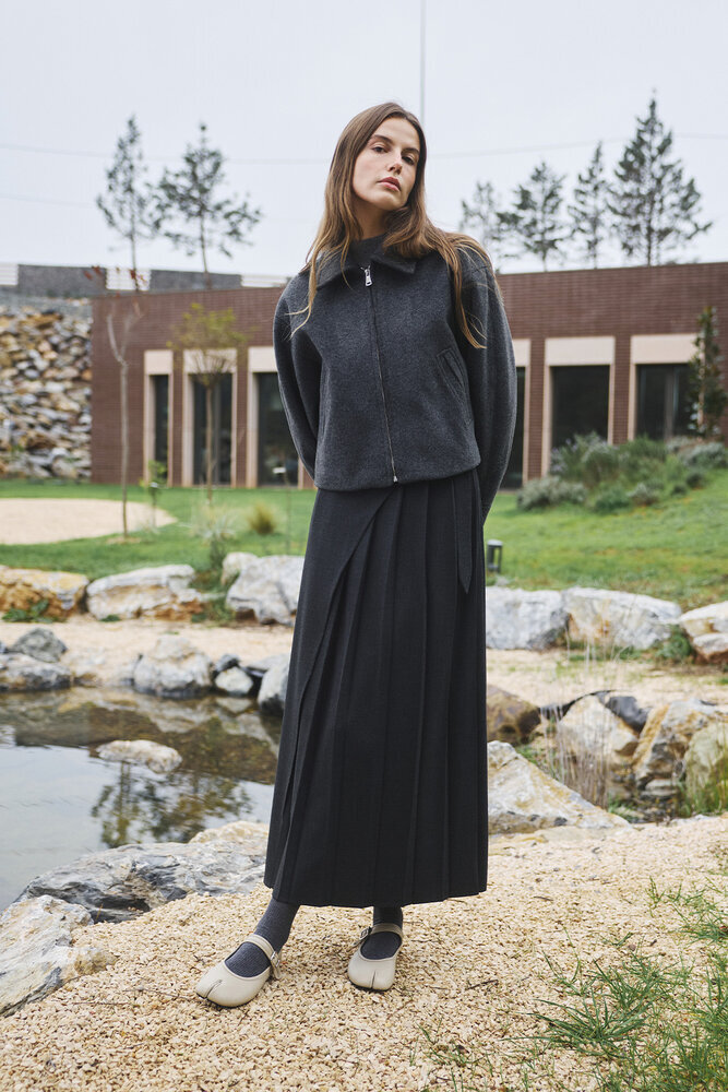 BE BLUE - ANTRASİT PİLELİ ASİMETRİK ETEK