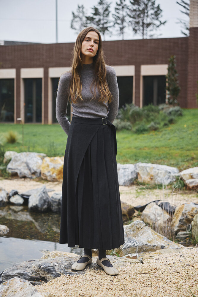 BE BLUE - ANTRASİT PİLELİ ASİMETRİK ETEK