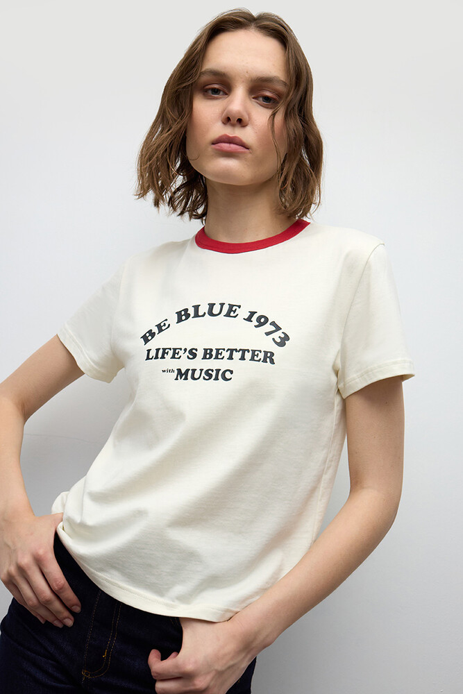 BE BLUE - BETTER WITH MUSIC BASKILI T-SHIRT