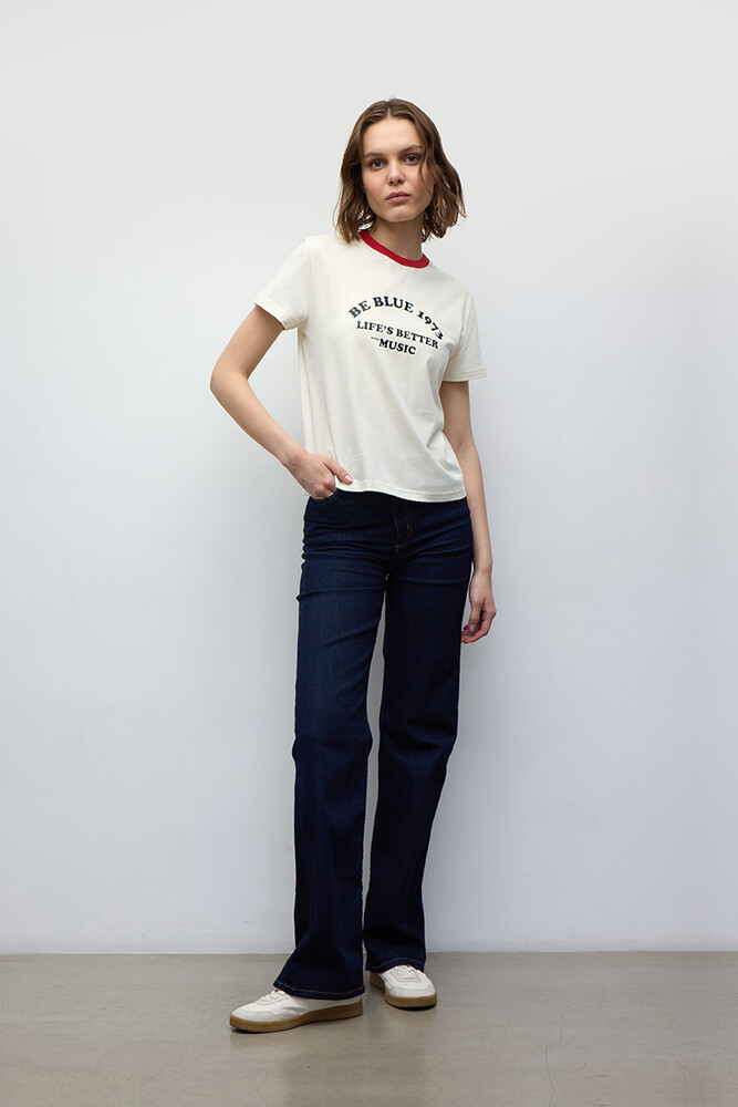 BE BLUE - BETTER WITH MUSIC BASKILI T-SHIRT