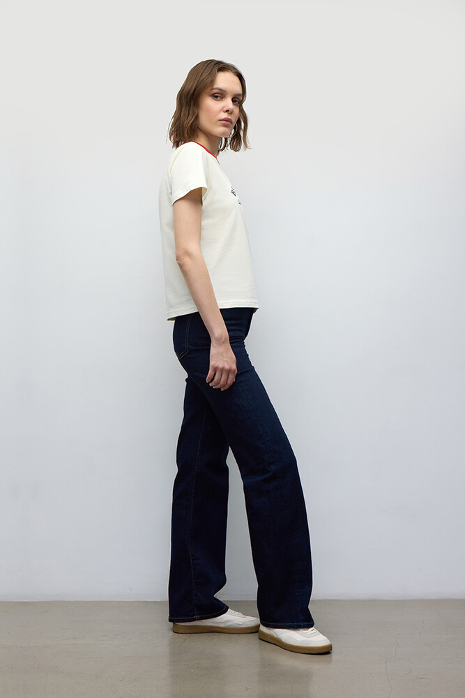 BE BLUE - BETTER WITH MUSIC BASKILI T-SHIRT