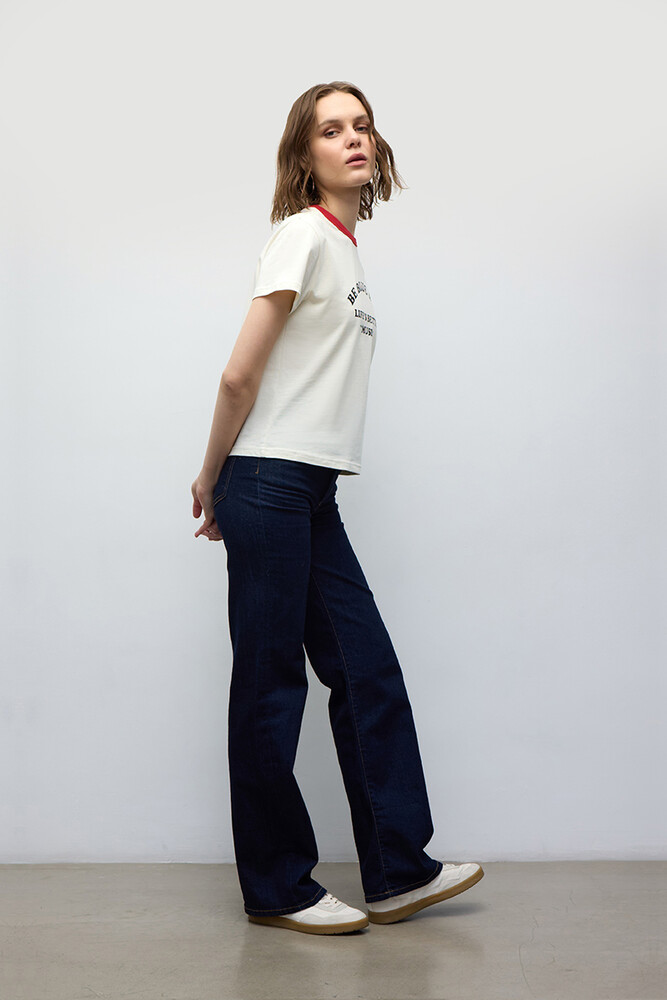 BE BLUE - BETTER WITH MUSIC BASKILI T-SHIRT