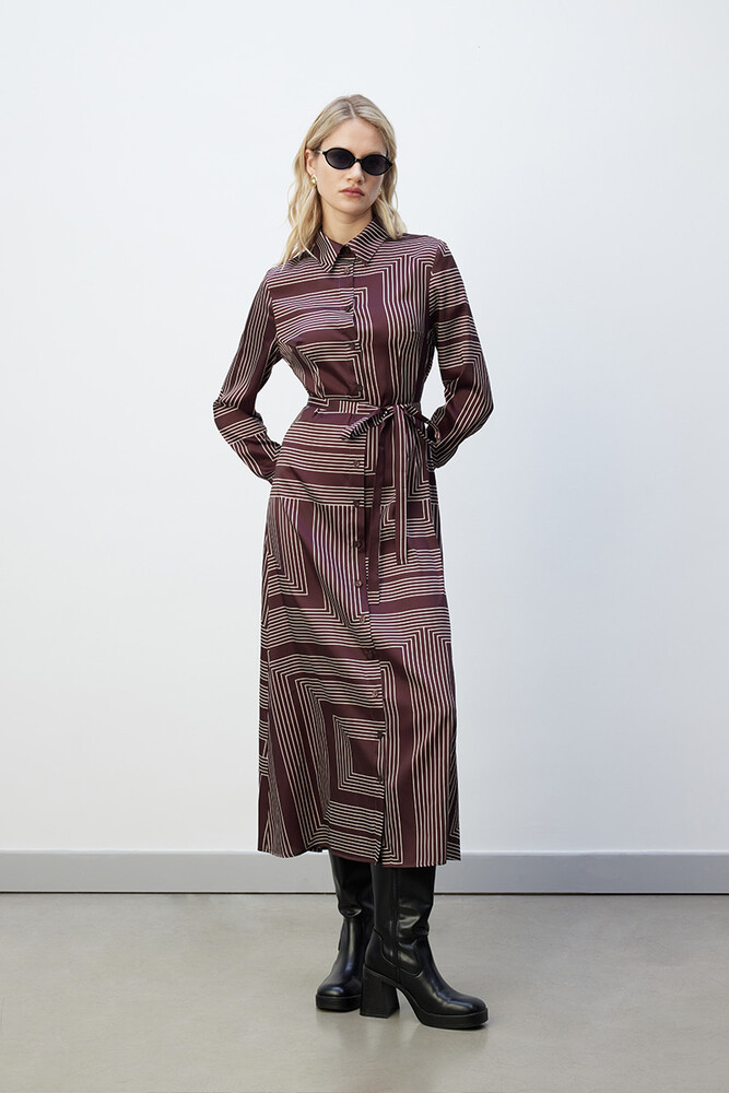 BE BLUE - KIZIL KAHVE MİNİMAL DESENLİ GÖMLEK ELBİSE