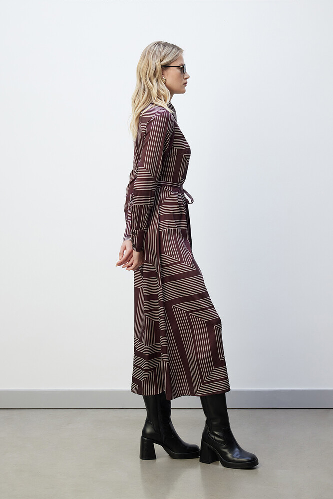 BE BLUE - KIZIL KAHVE MİNİMAL DESENLİ GÖMLEK ELBİSE