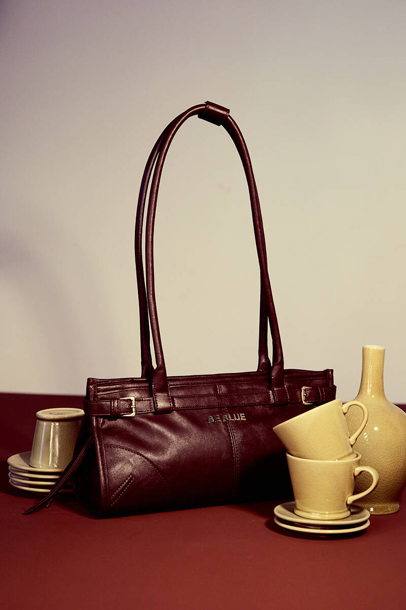 BORDO VINTAGE KEMERLİ ÇANTA