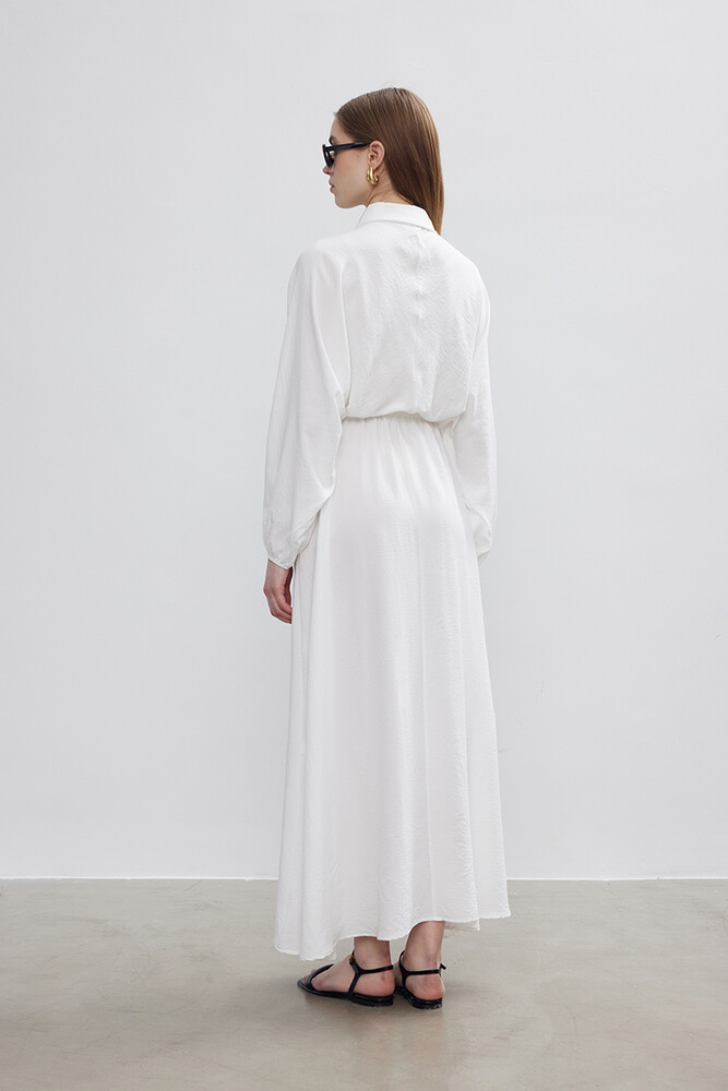 BE BLUE - EKRU BELİ BÜZGÜLÜ ELBİSE