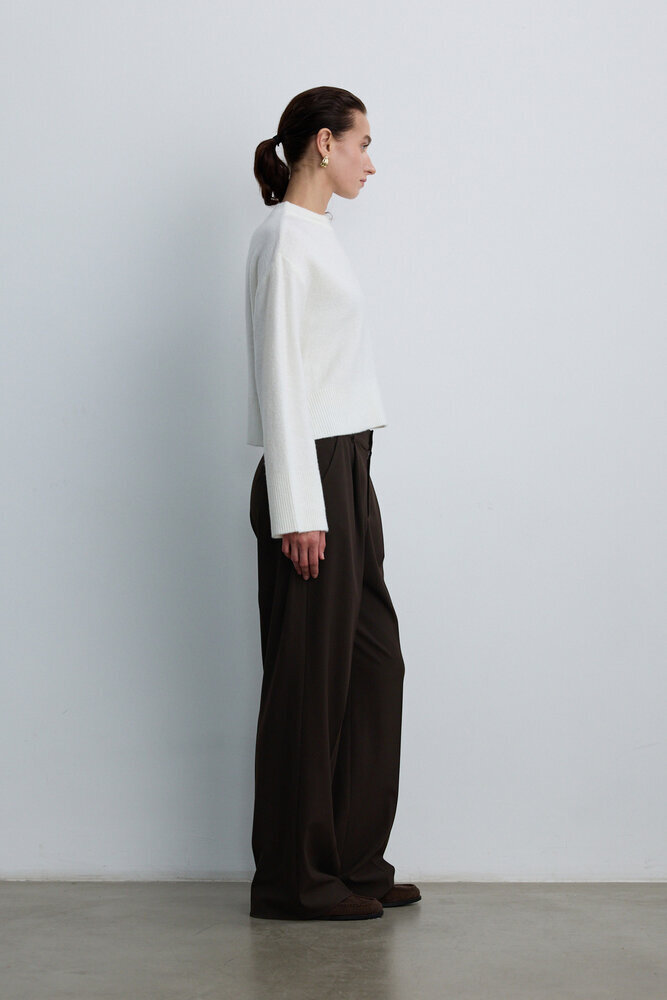 BE BLUE - EKRU ÇİÇEK DETAYLI TRİKO KAZAK