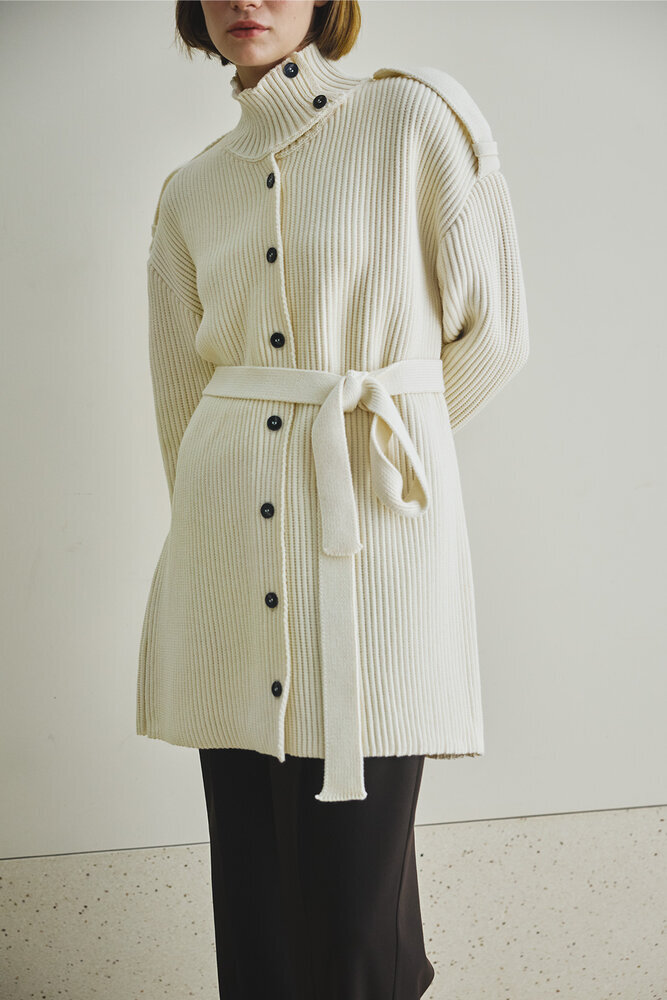 BE BLUE - EKRU DİK YAKA HIRKA