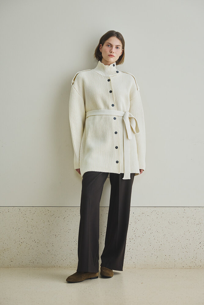 BE BLUE - EKRU DİK YAKA HIRKA