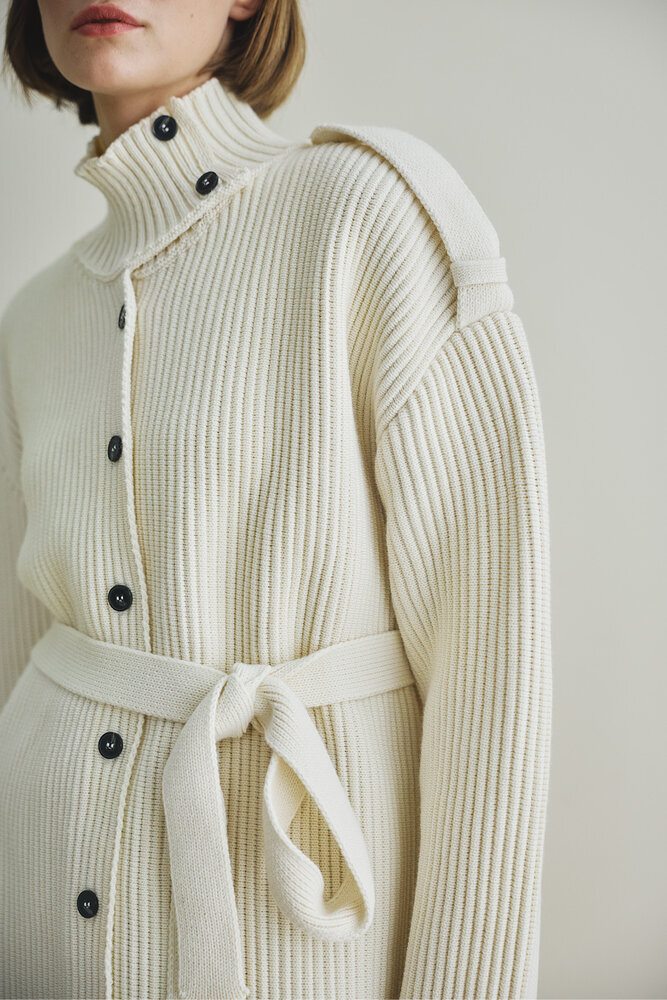 BE BLUE - EKRU DİK YAKA HIRKA