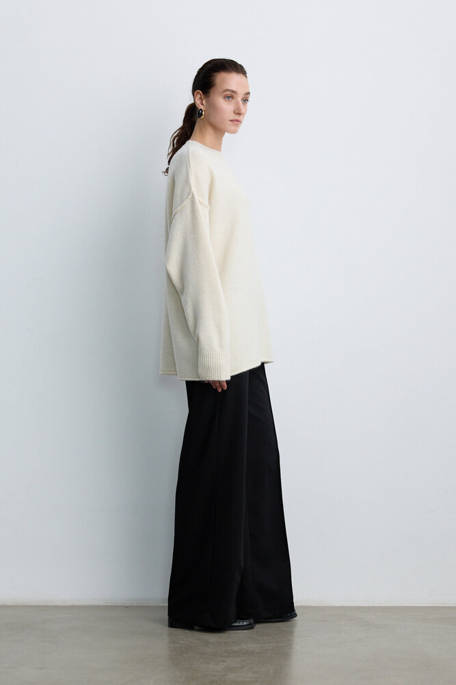 BE BLUE - EKRU DİKİŞ DETAYLI TRİKO KAZAK