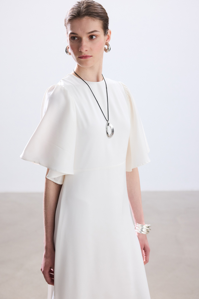 BE BLUE - EKRU ROMANTİK SATEN ELBİSE