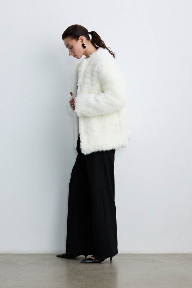 BE BLUE - EKRU SUNİ KÜRK CEKET