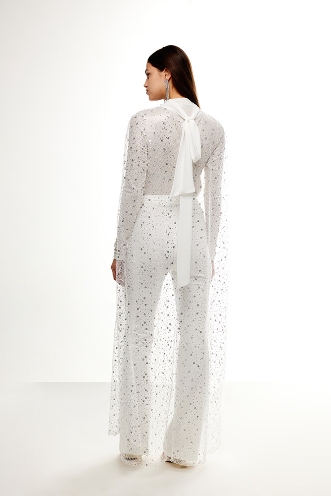 BE BLUE - EKRU UZUN IŞILTILI PELERİN