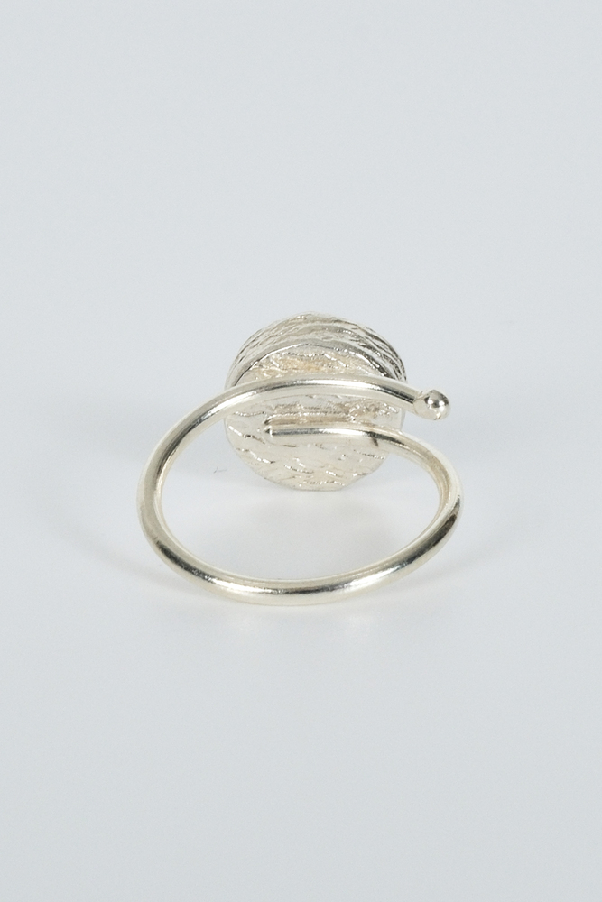 BE BLUE - EL YAPIMI SİYAH KOPAL TAŞLI SILVER YÜZÜK