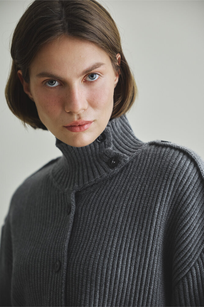 BE BLUE - GRİ MELANJ DİK YAKA HIRKA