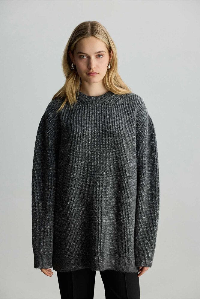 BE BLUE - GRİ MELANJ GÖRÜNÜMLÜ OVERSIZE KAZAK