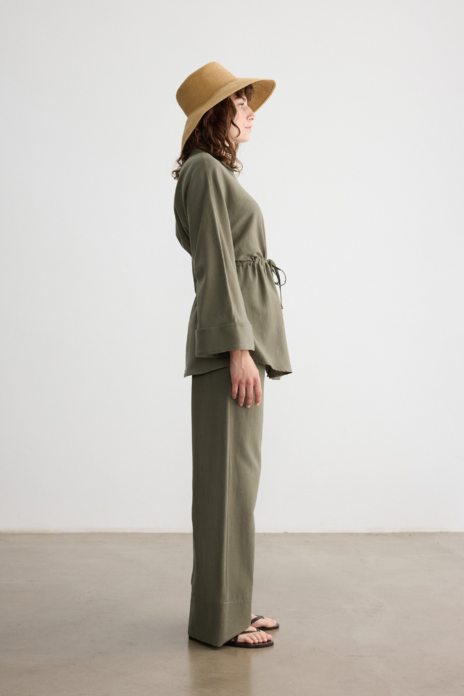 BE BLUE - HAKİ BONCUK DETAYLI VİSKON KETEN GÖMLEK