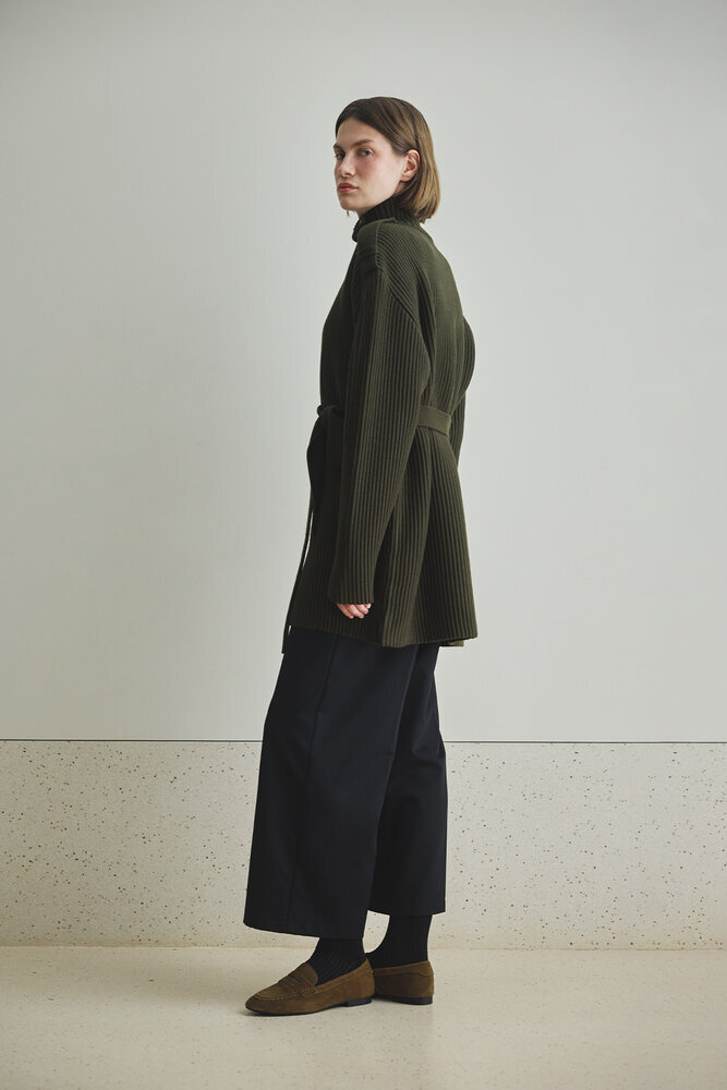 BE BLUE - HAKİ DİK YAKA HIRKA