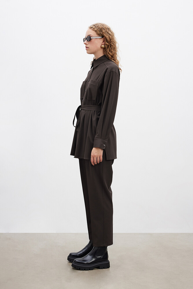 BE BLUE - KAHVERENGİ CEP DETAYLI GÖMLEK