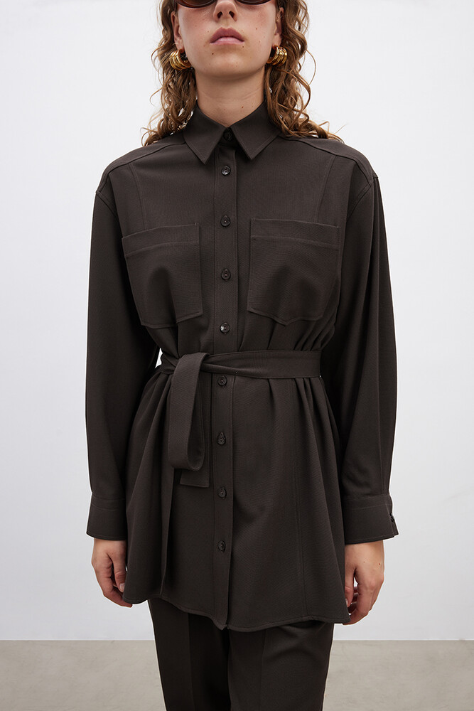 BE BLUE - KAHVERENGİ CEP DETAYLI GÖMLEK