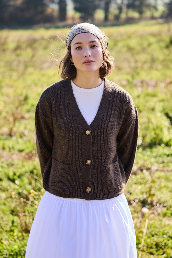 BE BLUE - KAHVERENGİ CEP DETAYLI HIRKA