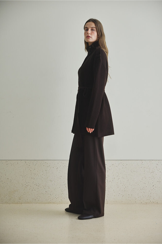 BE BLUE - KAHVERENGİ DİK YAKA HIRKA