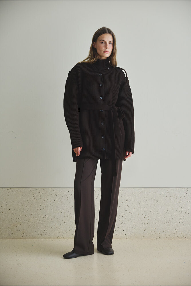 BE BLUE - KAHVERENGİ DİK YAKA HIRKA