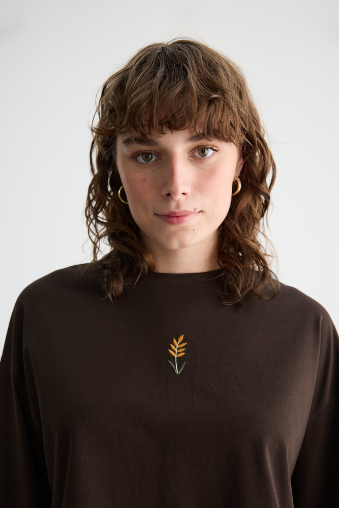 BE BLUE - KAHVERENGİ UZUN KOLLU NAKIŞLI T-SHIRT