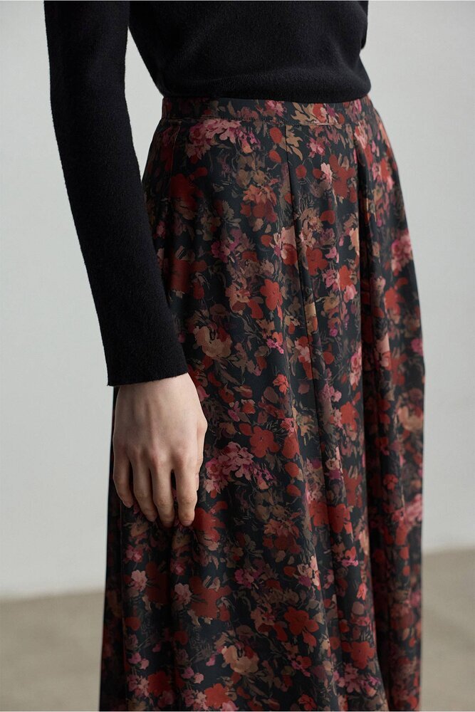 BE BLUE - KIRMIZI ÇİÇEK DESENLİ ŞİFON ETEK