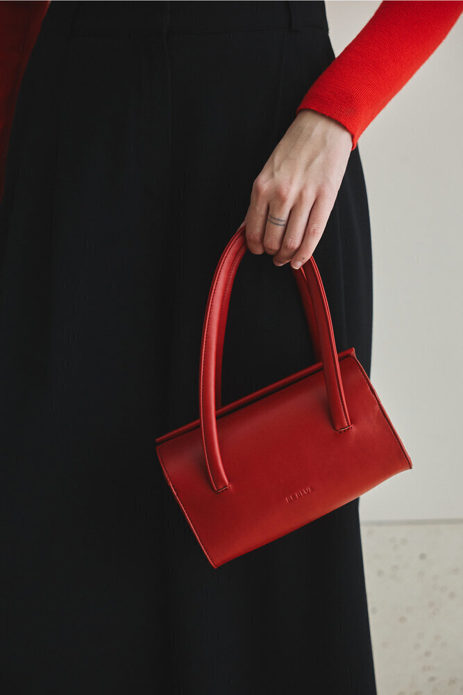 BE BLUE - KIRMIZI KUTU ÇANTA