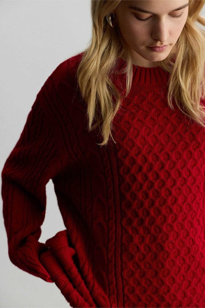 BE BLUE - KIRMIZI SAÇ ÖRGÜ KAZAK