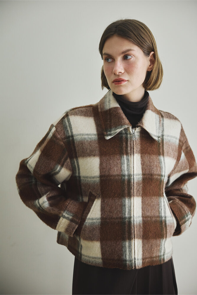 BE BLUE - KISA KAHVERENGİ EKOSE KABAN