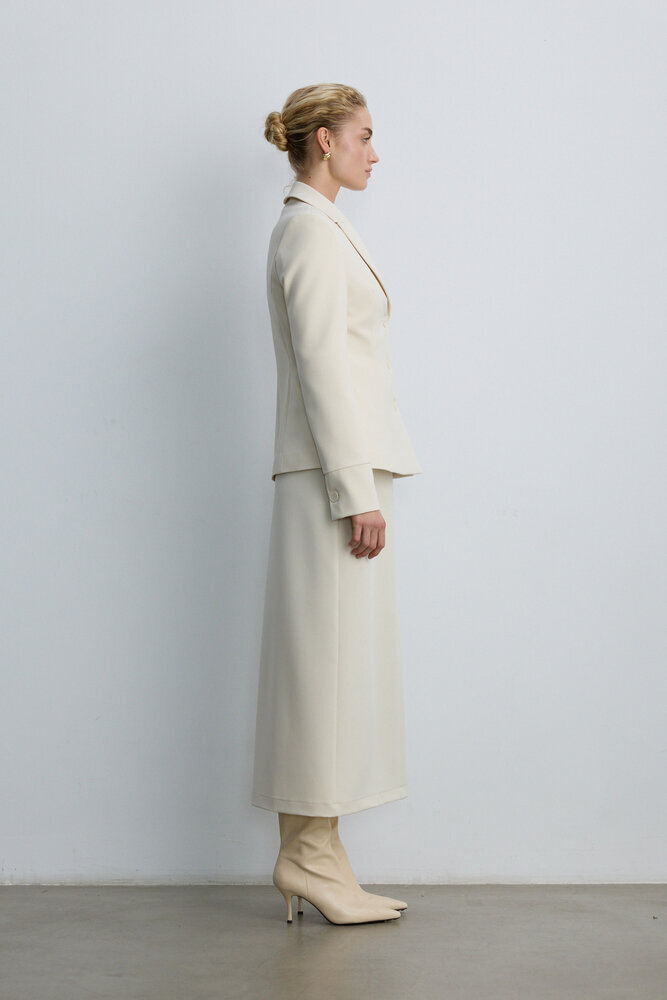 BE BLUE - KREM BELE OTURAN BLAZER