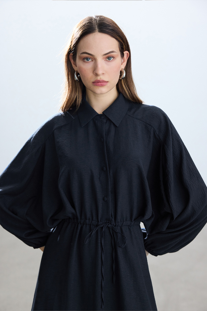 BE BLUE - LACİVERT BELİ BÜZGÜLÜ ELBİSE