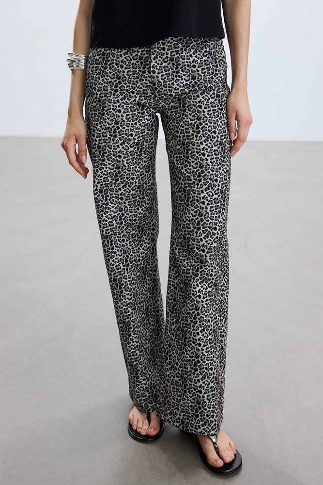 BE BLUE - LEOPAR DESENLİ GABARDİN PANTOLON