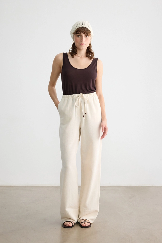 BE BLUE - NATÜREL BONCUK DETAYLI VİSKON KETEN PANTOLON
