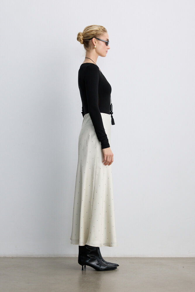 BE BLUE - PUANTİYE DESENLİ SATEN ETEK