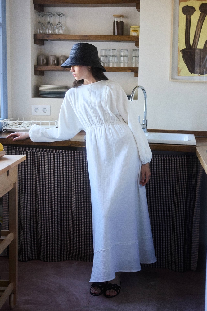 BE BLUE - BEYAZ ŞERİT DETAYLI MÜSLİN ELBİSE