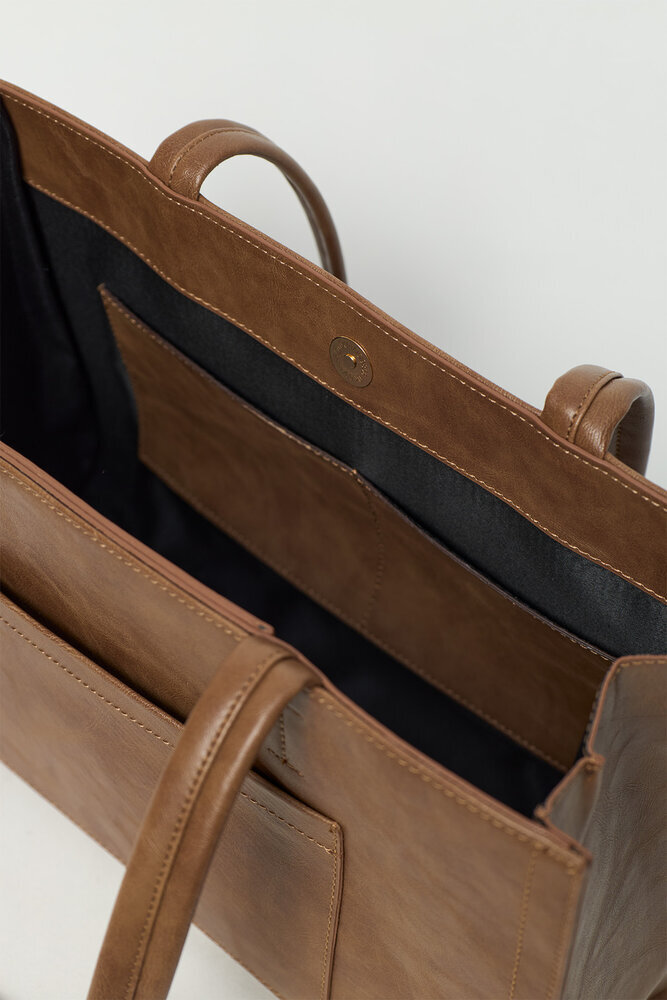 BE BLUE - SICAK KAHVE MİNİMAL OMUZ ÇANTASI