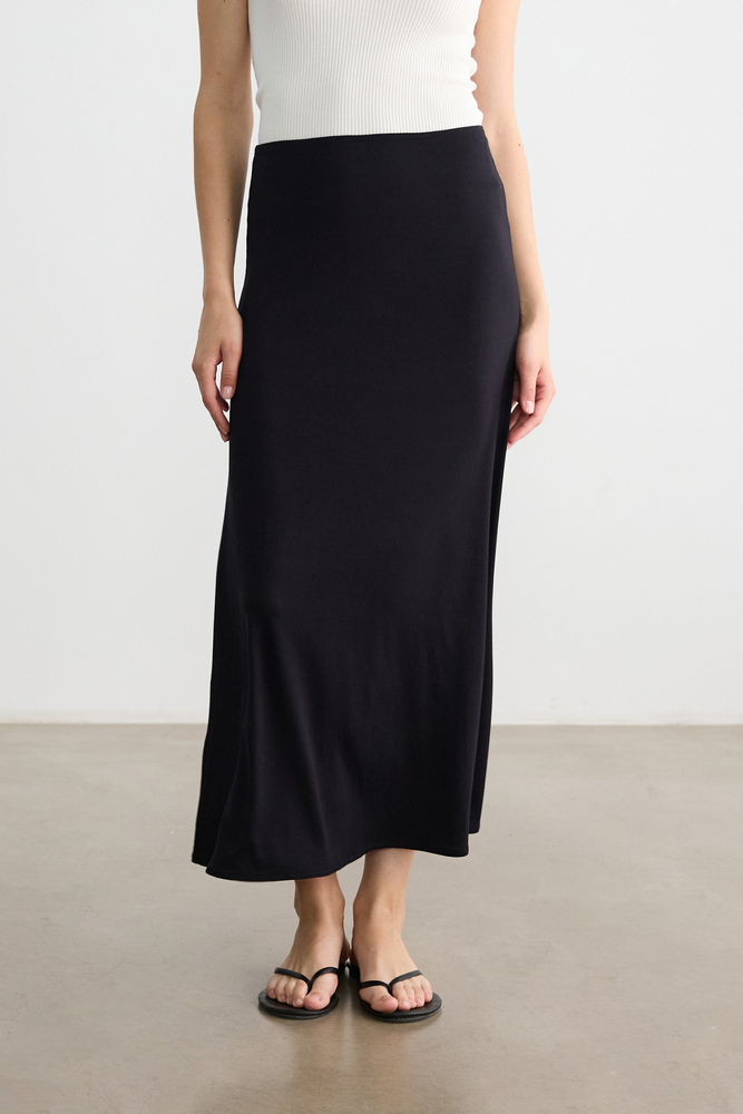 BE BLUE - SİYAH VİSKON ASTAR ETEK