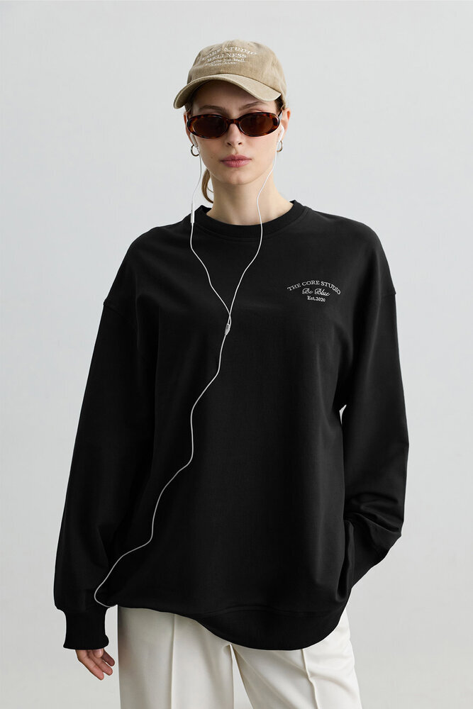 SİYAH BİSİKLET YAKA UZUN SWEATSHIRT - Thumbnail