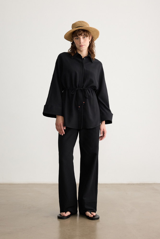 BE BLUE - SİYAH BONCUK DETAYLI VİSKON KETEN GÖMLEK