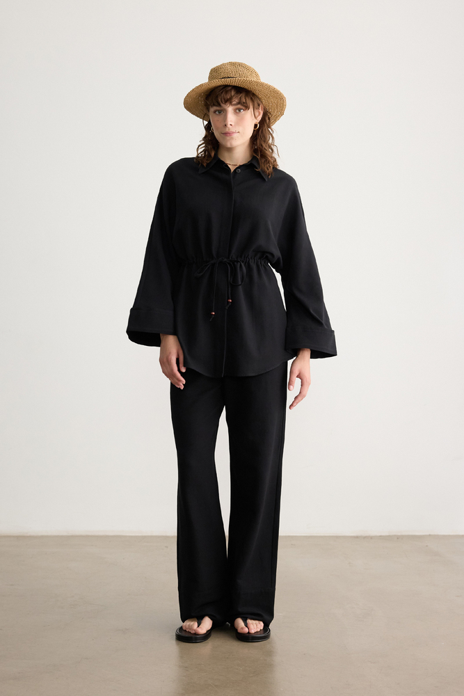 BE BLUE - SİYAH BONCUK DETAYLI VİSKON KETEN GÖMLEK