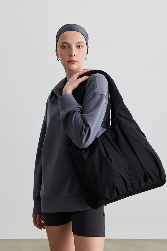 BE BLUE - SİYAH BÜZGÜLÜ SHOPPER ÇANTA (1)