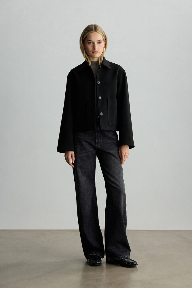 BE BLUE - SİYAH CEP DETAYLI KISA KABAN