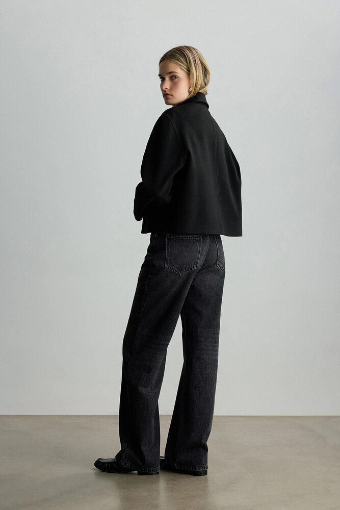 BE BLUE - SİYAH CEP DETAYLI KISA KABAN