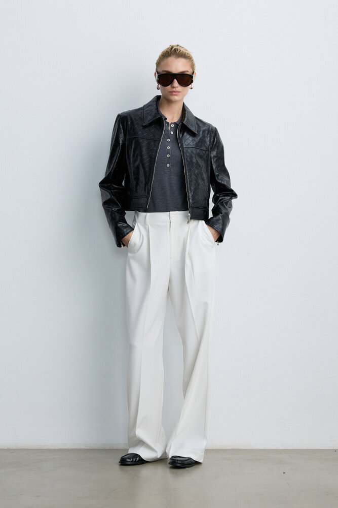 BE BLUE - SİYAH ÖRGÜ DETAYLI KISA DERİ CEKET (1)