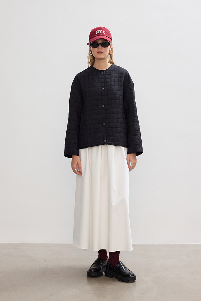 BE BLUE - SİYAH KAPİTONELİ ATKILI MONT